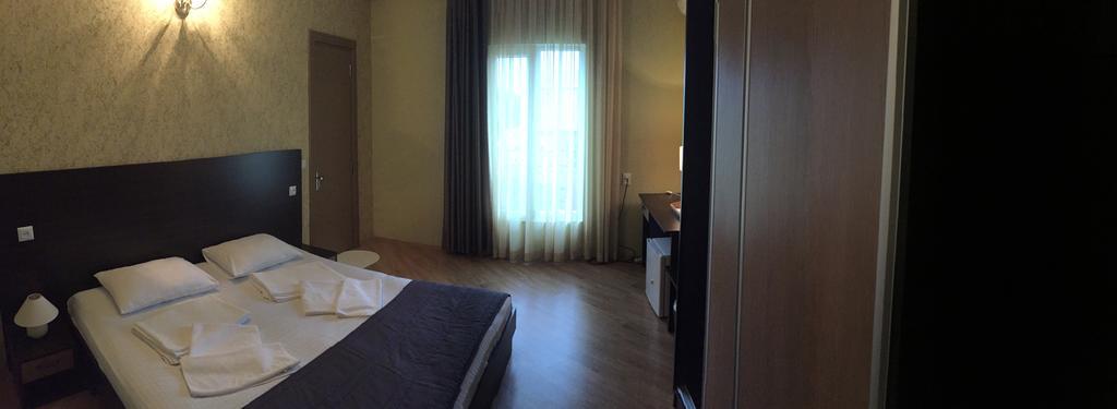 Guest House Smile Kobuleti Bilik gambar